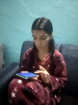 Ariell Kieran online show from 10/24/25, 12:41