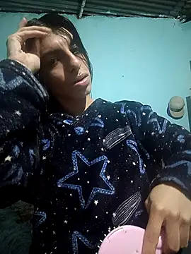 Ariell Kieran online show from 11/30/25, 03:21