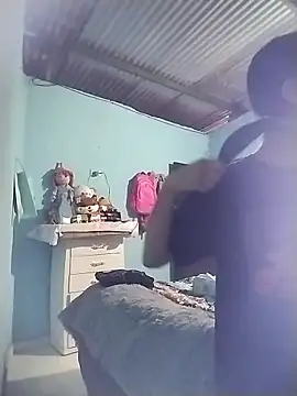 Ariell Kieran online show from 04/12/26, 10:15