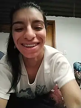 Snapshot of Ariell_Kieran chatting on 07/23/26, 05:55 Ariell Kieran online show from 07/23/26, 05:55