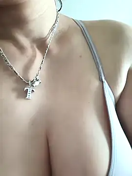 Cicamica12 online show from 04/28/26, 07:13