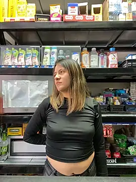 Andrea18 blonde online show from 04/24/26, 06:54