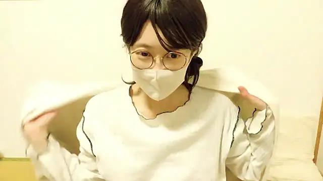 Snapshot of RIO_o0 chatting on 02/04/26, 01:28 RIO o0 online show from 02/04/26, 01:28