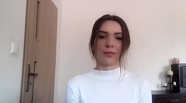 aurora lust online show from 03/18/25, 10:57