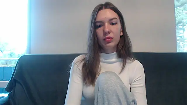 aurora lust online show from 10/10/25, 05:39