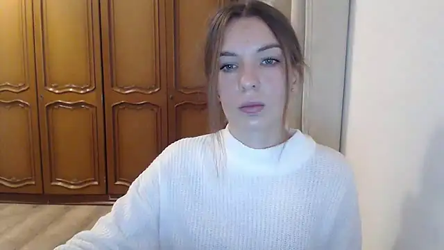 aurora lust online show from 11/13/25, 06:34