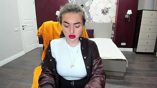 MissisCaty online show from 01/06/26, 07:39