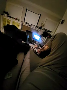 Snapshot of tylergage666 chatting on 02/01/25, 01:44 tylergage666 online show from 02/01/25, 01:44