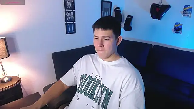 JamesCr  online show from 03/01/26, 01:07