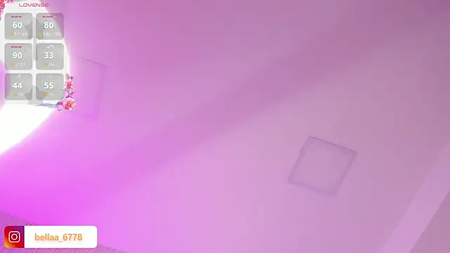 Snapshot of bella_lovers_ chatting on 02/21/26, 07:37 bella lovers online show from 02/21/26, 07:37