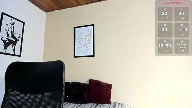 Violetta 0 online show from 04/14/26, 12:44