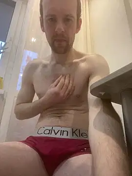 LynnAhNight online show from 03/24/26, 03:33