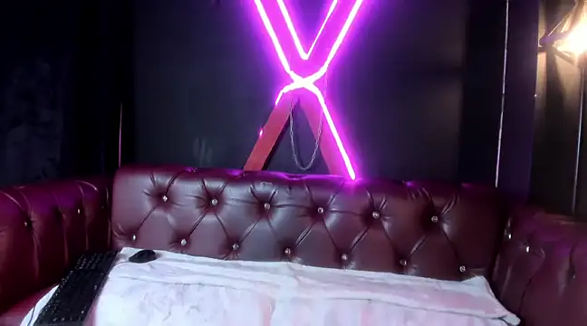 cassidy blossom online show from 02/11/25, 02:25