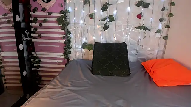 cassidy blossom online show from 02/12/25, 02:35