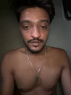 Snapshot of Chintu2408 chatting on 10/16/25, 12:17 Chintu2408 online show from 10/16/25, 12:17