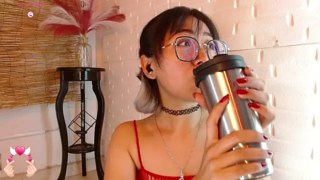 Luna 7 777 online show from 02/25/26, 05:28