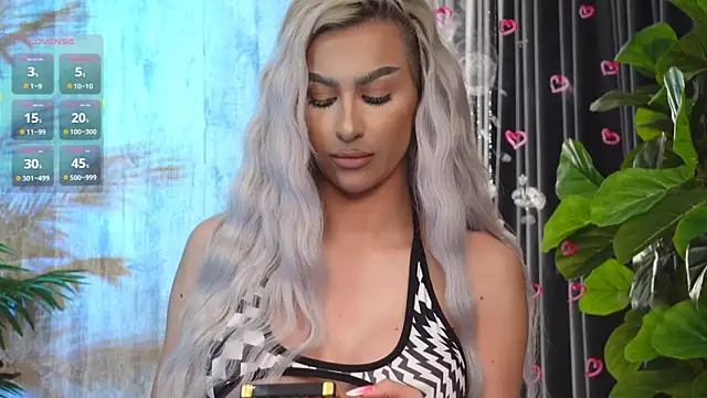 KarlaBart online show from 11/30/25, 08:24