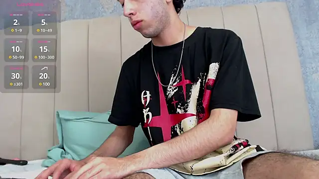 Snapshot of erickblaze_wm chatting on 02/10/25, 04:04 erickblaze wm online show from 02/10/25, 04:04