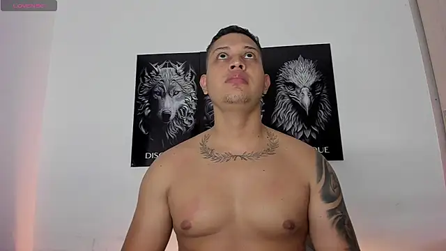 Snapshot of JohanSmith chatting on 09/10/25, 12:21 JohanSmith online show from 09/10/25, 12:21