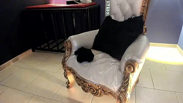 jessi lemuss online show from 12/02/25, 08:37