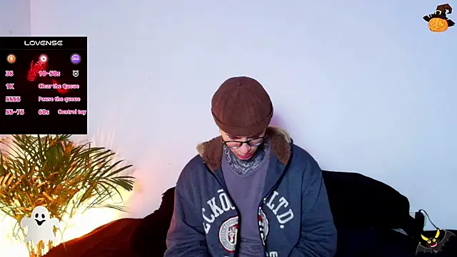 7 Saturno 7 online show from 10/29/25, 10:22