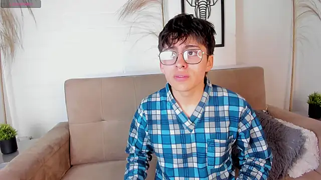 PepperTwink online show from 03/13/25, 01:07