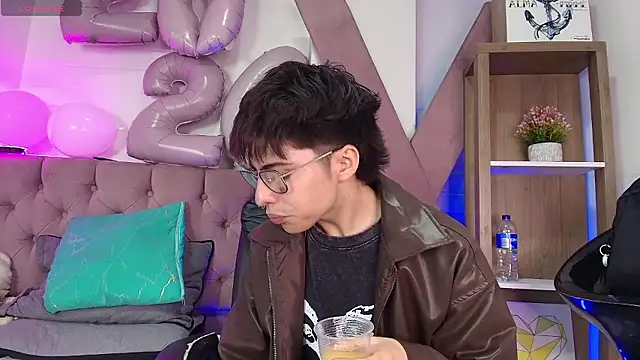 PepperTwink online show from 01/14/26, 04:23