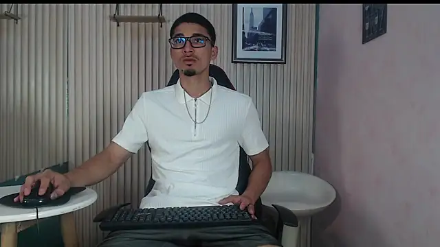 Becker2  online show from 12/18/25, 11:55