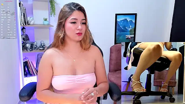 Nathalie 29 online show from 10/07/25, 02:53