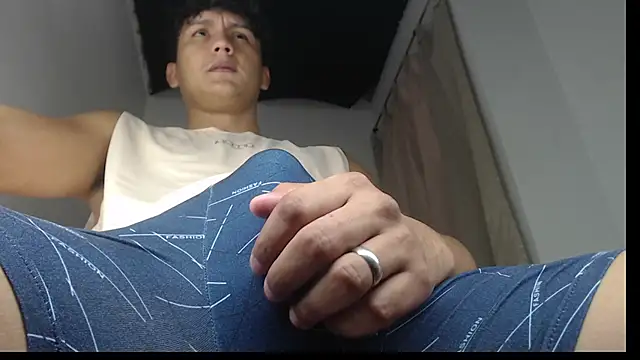 lolplipiwg online show from 02/19/26, 06:37