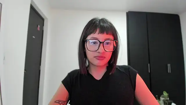 ggor4w33 online show from 10/07/25, 09:50