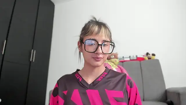 ggor4w33 online show from 03/14/26, 05:40