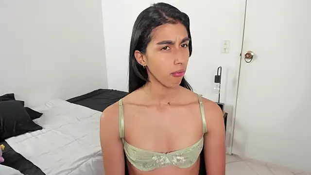 Mazikeen  18 online show from 07/03/26, 01:39