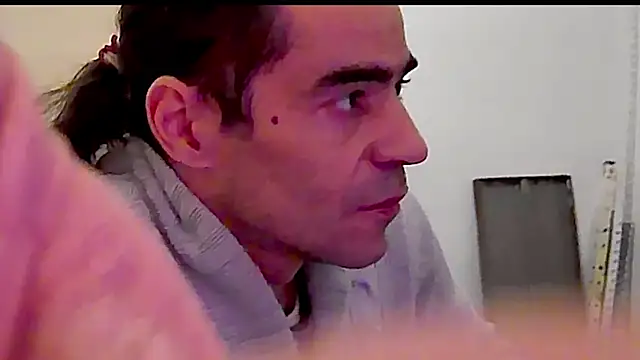 ReyDeBotones online show from 03/08/26, 09:40