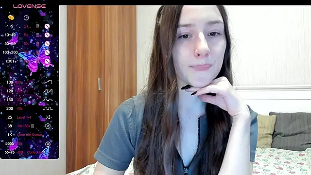 Cute  Nana online show from 12/20/25, 10:00