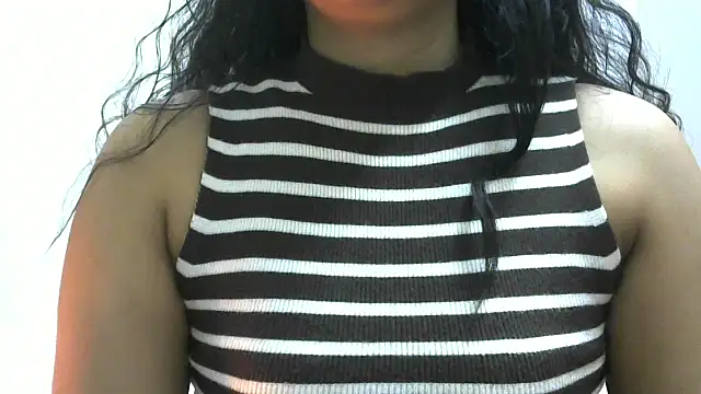 Snapshot of strip_misha chatting on 05/18/26, 01:06 strip misha online show from 05/18/26, 01:06