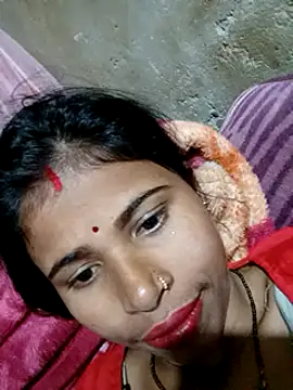 Snapshot of Miss_triha chatting on 02/25/25, 06:03 Miss triha online show from 02/25/25, 06:03