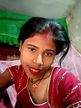 Snapshot of Miss_triha chatting on 03/06/25, 10:15 Miss triha online show from 03/06/25, 10:15