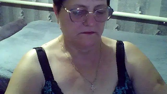 ElzaJewel online show from 11/12/25, 07:03