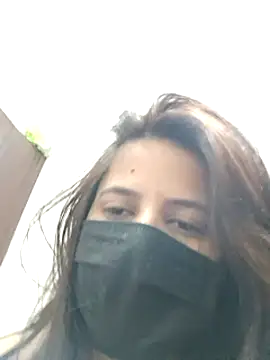 Snapshot of EZ_shuvani chatting on 03/06/25, 07:47 EZ shuvani online show from 03/06/25, 07:47