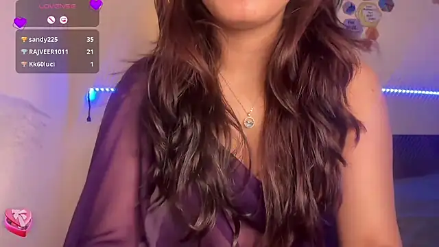 Snapshot of EZ_shuvani chatting on 09/21/25, 12:29 EZ shuvani online show from 09/21/25, 12:29