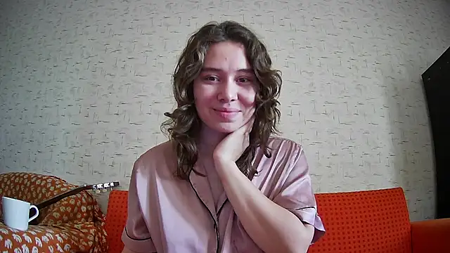 girliemilk online show from 11/04/25, 06:56