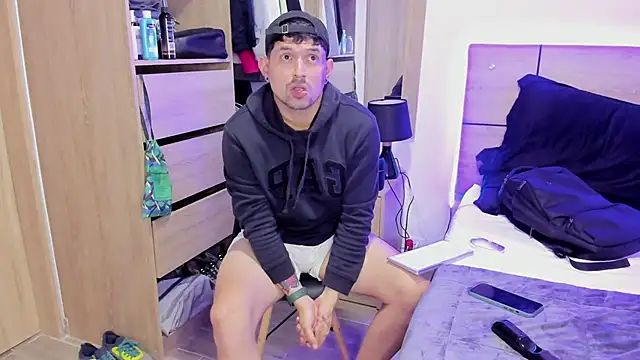 ILoveNYStyle online show from 03/11/25, 12:54