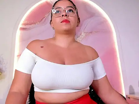 Sofii Lopezz online show from 03/08/25, 11:48