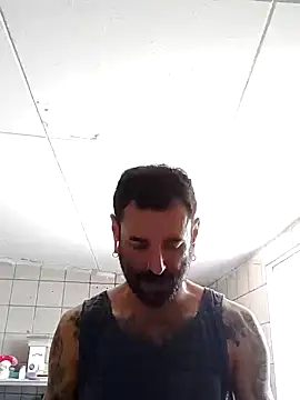 Snapshot of xdandan69 chatting on 02/08/25, 02:27 xdandan69 online show from 02/08/25, 02:27