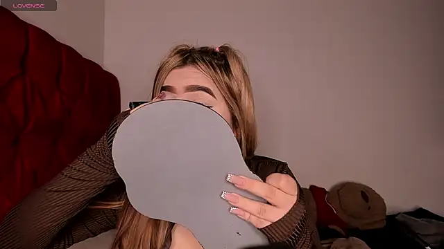 akirahattori online show from 04/16/26, 03:18