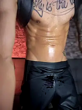 Walker Thomas1 online show from 11/07/25, 08:42