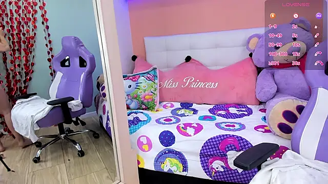 miss  lizeth online show from 02/14/25, 09:21