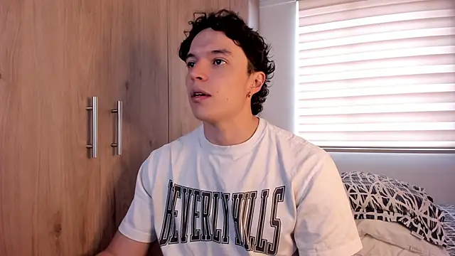 Mastrangelo xxx online show from 11/29/25, 08:23