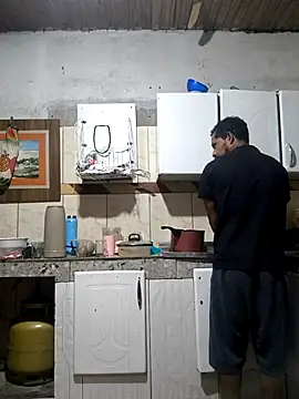 Renato571 online show from 10/14/25, 10:38